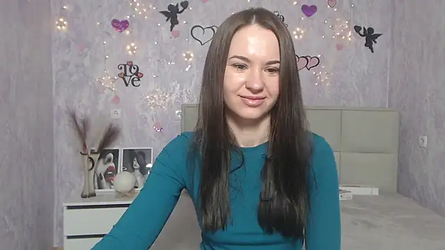 KaraCriegs online show from March 9, 6:21 pm