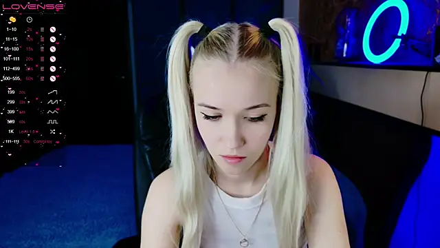 ShhhO O online show from February 14, 6:12 am