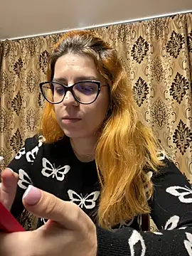 NadiraNoor online show from January 28, 1:49 pm