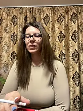 NadiraNoor online show from February 27, 12:10 am