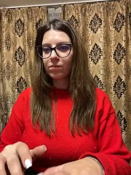 NadiraNoor online show from March 7, 12:04 am