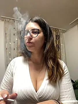 NadiraNoor online show from March 19, 11:42 pm