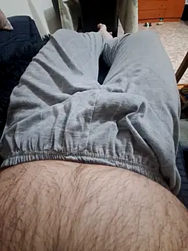 Snapshot of Javier_bear chatting on February 20, 9:42 pm Javier bear online show from February 20, 9:42 pm