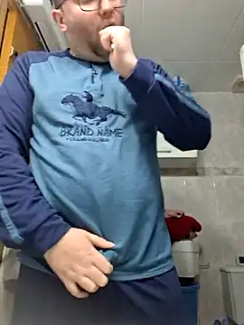 Snapshot of Javier_bear chatting on March 8, 2:40 pm Javier bear online show from March 8, 2:40 pm