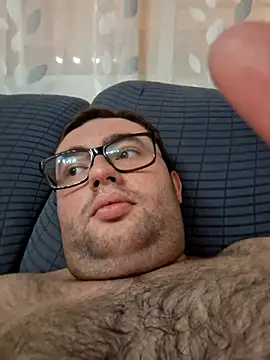 Snapshot of Javier_bear chatting on September 9, 9:14 pm Javier bear online show from September 9, 9:14 pm