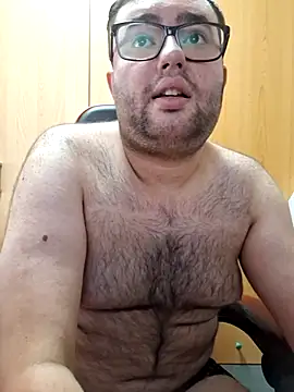 Snapshot of Javier_bear chatting on September 14, 9:41 am Javier bear online show from September 14, 9:41 am