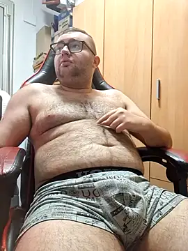 Snapshot of Javier_bear chatting on September 26, 10:30 am Javier bear online show from September 26, 10:30 am