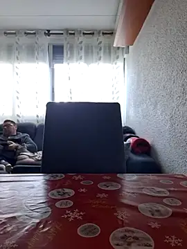 Snapshot of Javier_bear chatting on January 11, 9:14 am Javier bear online show from January 11, 9:14 am