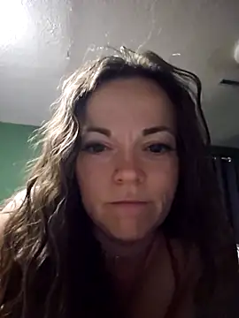 Snapshot of Glitt3rqueen341 chatting on September 12, 5:51 am Glitt3rqueen341 online show from September 12, 5:51 am