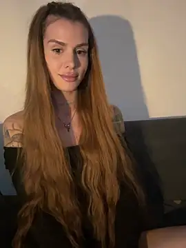 EmiliaCatalina online show from July 16, 11:22 pm