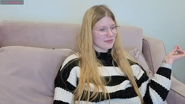 Snapshot of gertanord chatting on May 15, 11:12 pm gertanord online show from May 15, 11:12 pm