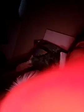 Snapshot of Zoltanioan26 chatting on February 15, 6:10 am Zoltanioan26 online show from February 15, 6:10 am