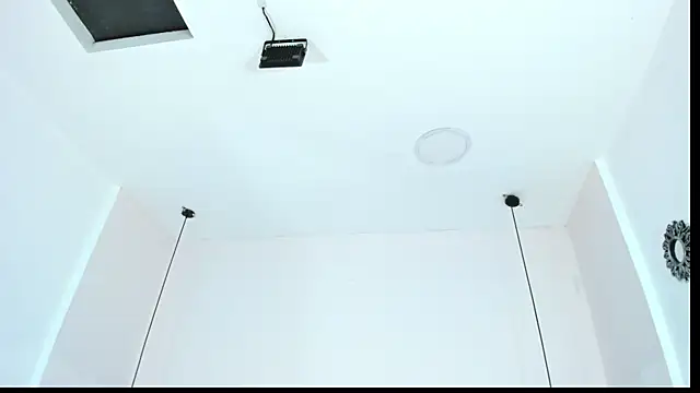 victoria cooper3 online show from December 19, 11:50 am