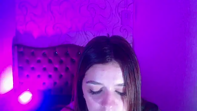 LiaHarryis online show from March 8, 1:06 am