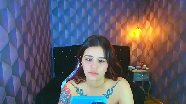 Snapshot of LiaHarryis chatting on March 12, 7:20 pm LiaHarryis online show from March 12, 7:20 pm