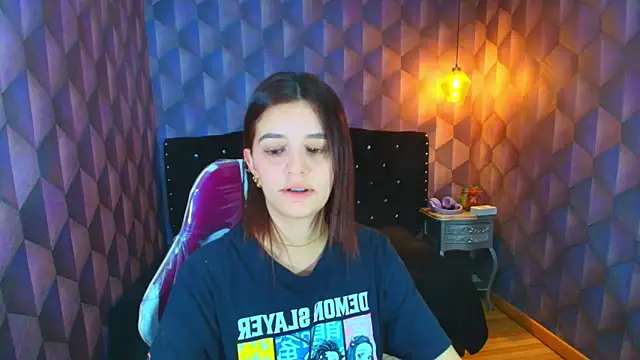 Snapshot of LiaHarryis chatting on March 19, 6:34 pm LiaHarryis online show from March 19, 6:34 pm