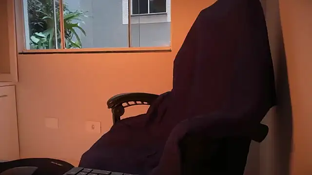 Smoker Ginger online show from July 17, 7:41 pm