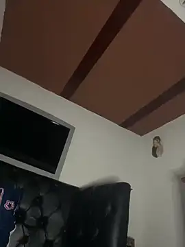 NICOLSKINNY1 online show from March 23, 1:09 am