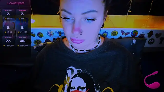 EllieOz online show from March 16, 12:34 am