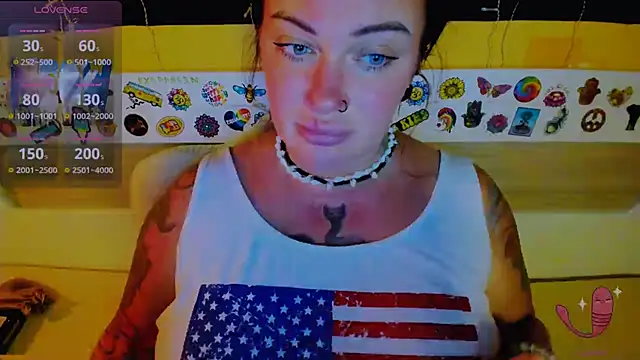 EllieOz online show from September 14, 6:40 pm