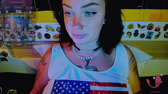 EllieOz online show from November 28, 4:20 pm