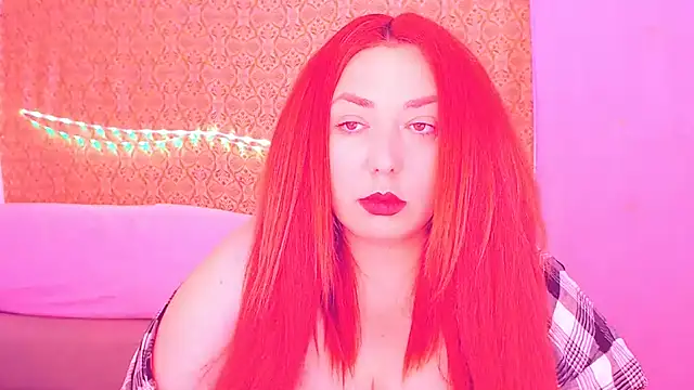 Snapshot of SecrettBela chatting on May 3, 6:36 pm SecrettBela online show from May 3, 6:36 pm
