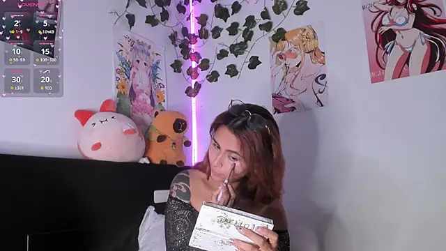 Violette-Ramirez01 online show from December 6, 9:24 pm