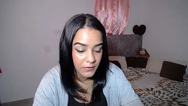 Snapshot of JossieGrey chatting on June 27, 12:22 pm JossieGrey online show from June 27, 12:22 pm