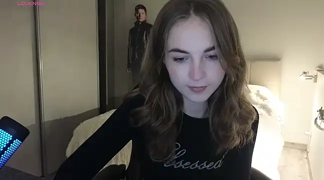 Miss Aliannaa online show from January 18, 6:10 pm