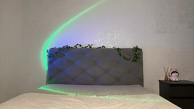 GracefulCharm online show from February 23, 11:24 pm