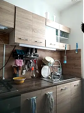 LauraBaby online show from September 28, 11:15 am