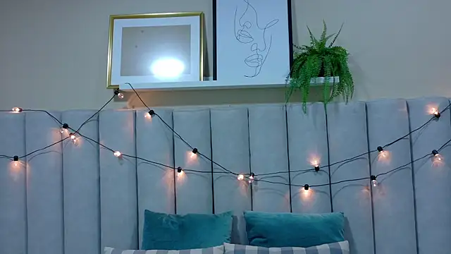 nahomi campbell online show from November 20, 7:24 pm