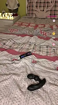 sunrisewhite online show from December 12, 3:27 pm