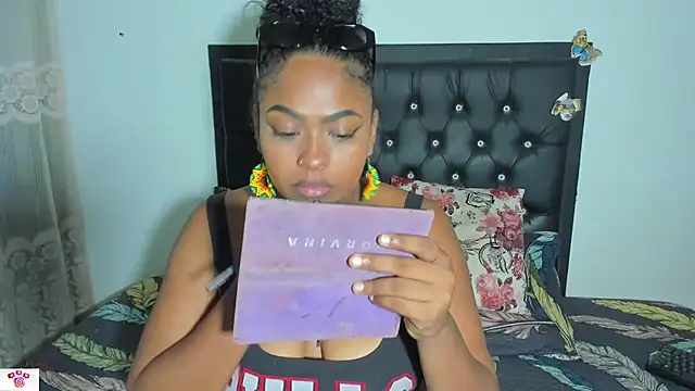 Snapshot of miss-jackson1 chatting on January 12, 10:23 am miss-jackson1 online show from January 12, 10:23 am