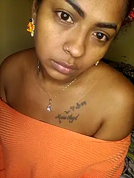 Snapshot of miss-jackson1 chatting on November 16, 10:04 pm miss-jackson1 online show from November 16, 10:04 pm