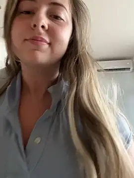 curvyflawless online show from December 22, 11:54 am