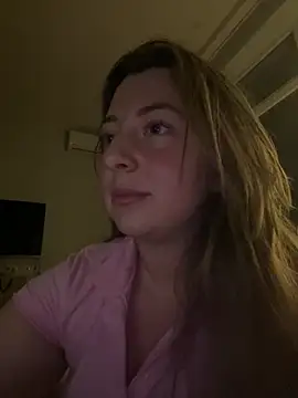 curvyflawless online show from December 23, 2:50 pm