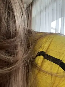 curvyflawless online show from February 21, 9:34 am