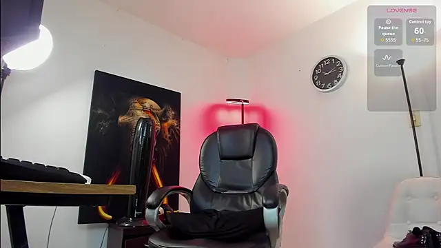 Nicolas Fellener online show from November 16, 4:07 am