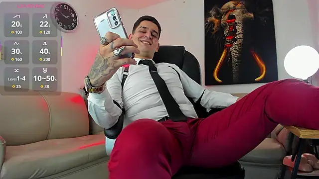 Nicolas Fellener online show from February 4, 4:51 am