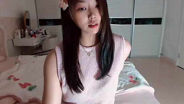 -Lucky Girl online show from July 14, 12:55 pm