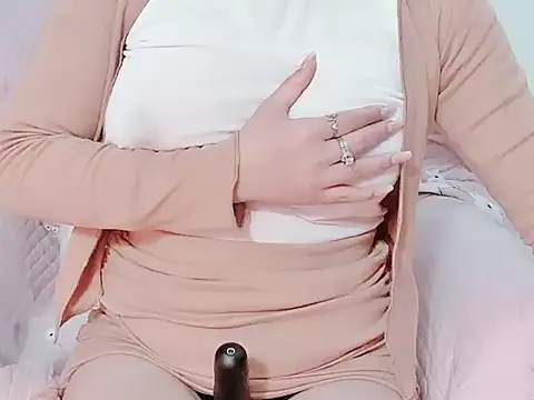 Bella Babi online show from February 4, 8:13 am