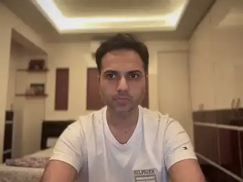 immog727 online show from October 24, 6:15 pm