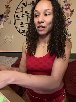Snapshot of _Neeka_ chatting on February 28, 4:21 am Neeka online show from February 28, 4:21 am