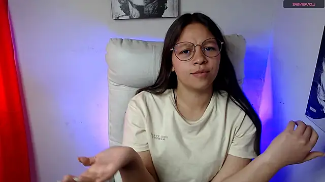 Snapshot of SamanthaRoldaan chatting on January 24, 5:42 pm SamanthaRoldaan online show from January 24, 5:42 pm