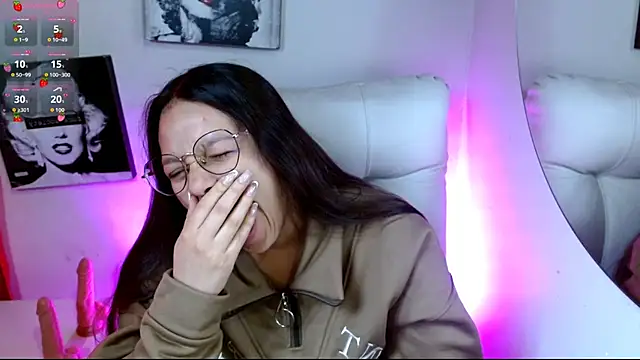 SamanthaRoldaan online show from February 24, 1:31 pm