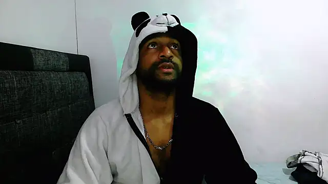 bbcblackhot34 online show from February 20, 2:18 am