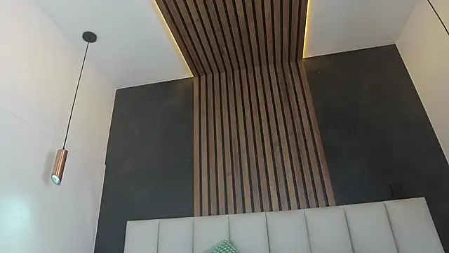 eva daemon online show from October 28, 11:25 am