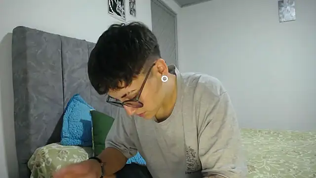 linda 33 online show from February 20, 11:05 pm