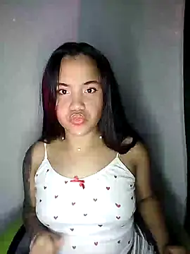 leila 22 online show from December 28, 1:39 am